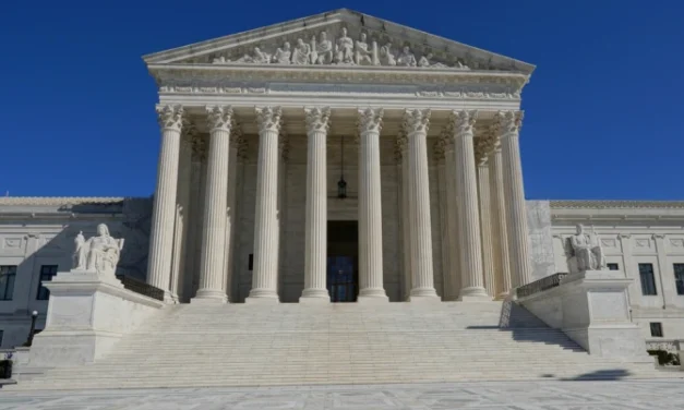 Faith Groups, Department of Justice Back Catholic Religious Freedom Case at Supreme Court